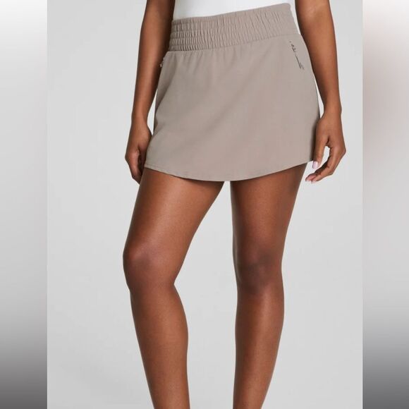 NWT Spanx On the Move Skort Stone Gray XL - Picture 3 of 7